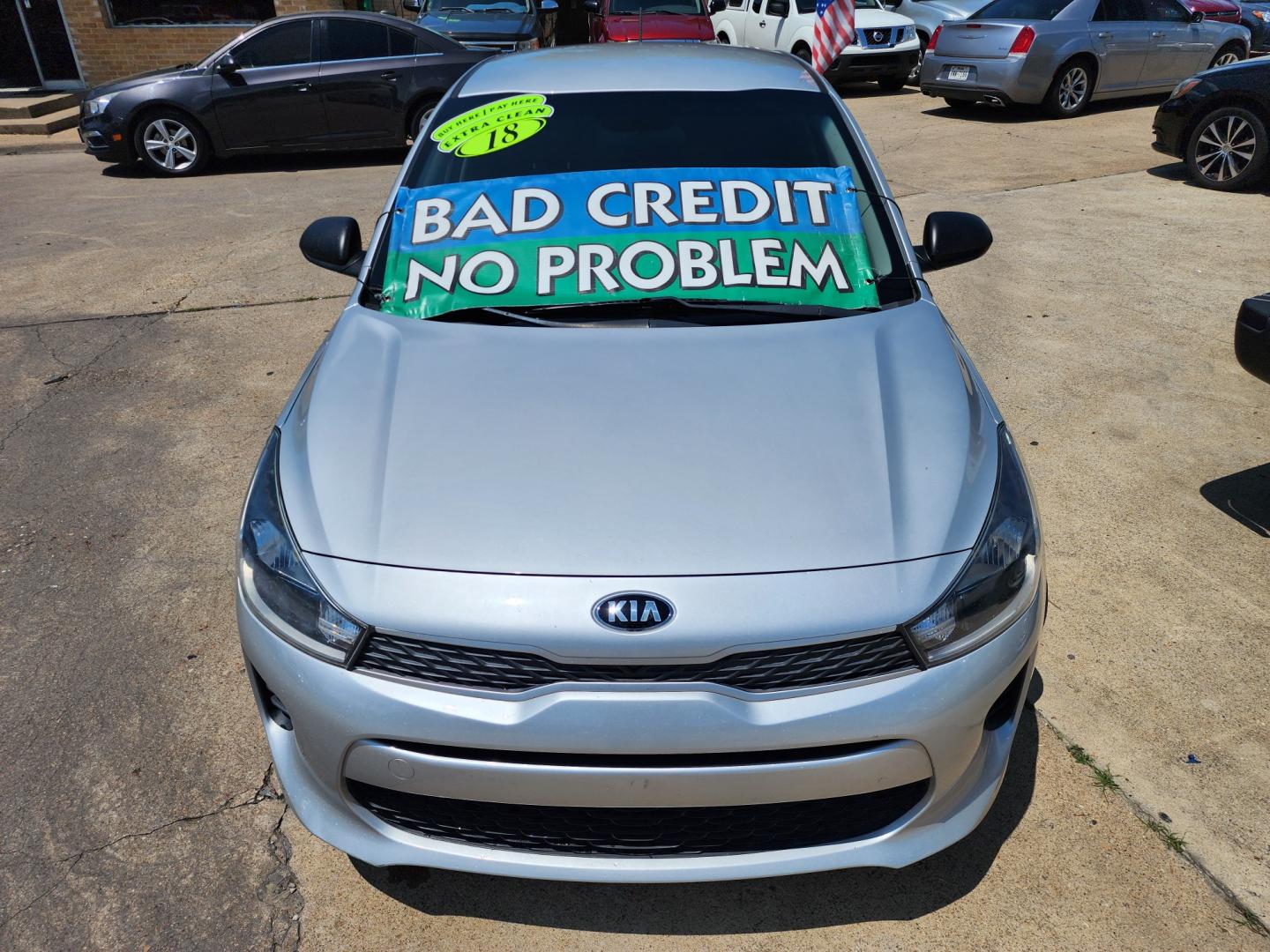 2018 SILVER Kia Rio LX (3KPA24ABXJE) with an 1.6L L4 DOHC 16V engine, 6A transmission, located at 2660 S.Garland Avenue, Garland, TX, 75041, (469) 298-3118, 32.885551, -96.655602 - Welcome to DallasAutos4Less, one of the Premier BUY HERE PAY HERE Dealers in the North Dallas Area. We specialize in financing to people with NO CREDIT or BAD CREDIT. We need proof of income, proof of residence, and a ID. Come buy your new car from us today!! This is a Very clean 2018 KIA RIO LX - Photo#8